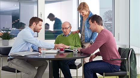 beratung-consultation-consulenza-01-Kachel